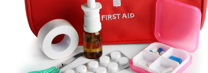botiquín de primeros auxilios