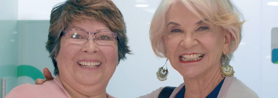 paciente con implantes dentales