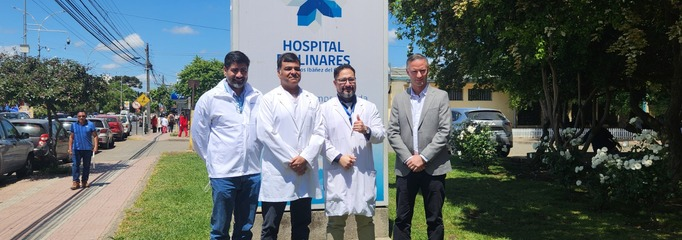 médicos de redsalud en el hospital del linares