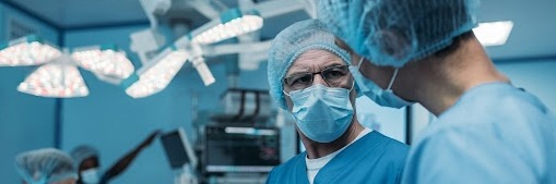 médicos operando RedSalud mayor Temuco