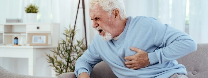 persona con un infarto al miocardio
